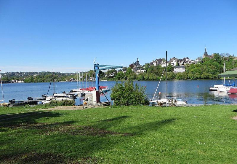 Moderne Wohlfuehloase Zentral In Seenaehe - Pillow Menu, 2 Stk 55" Smart Tvs, Netflix, Disneyplus Uvm Wetter  Exterior foto